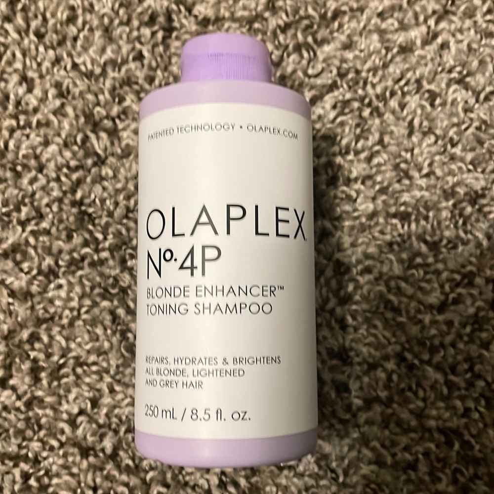 Olaplex  N•P blonde enhancer toning shampoo